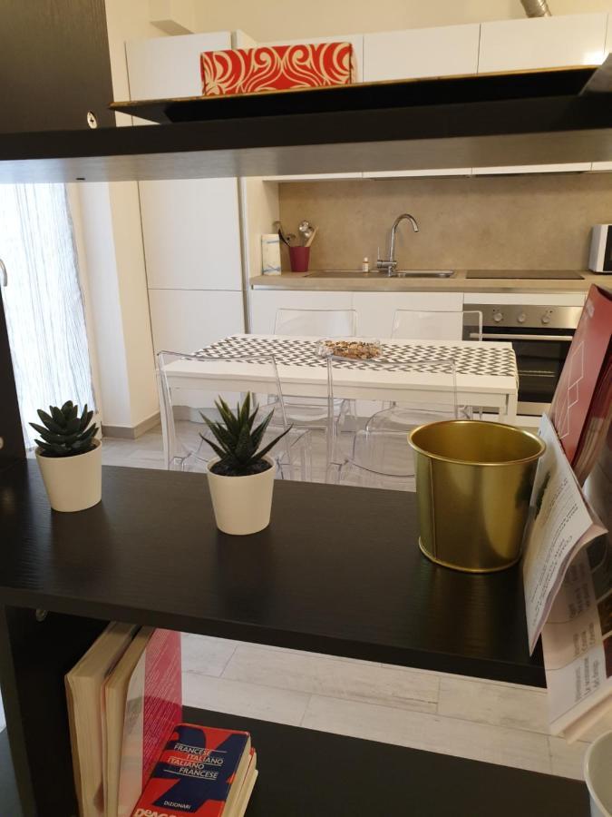 Suite Marconi Bologna Bagian luar foto